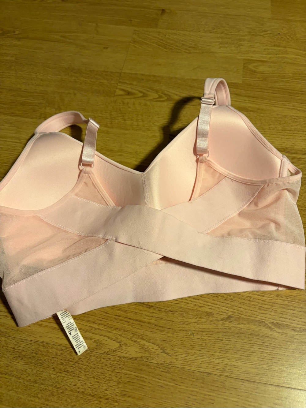 Rhonda Shear Light Pink Seamless Molded T-Shirt Bra- NWOT, never worn - Picture 4 of 7